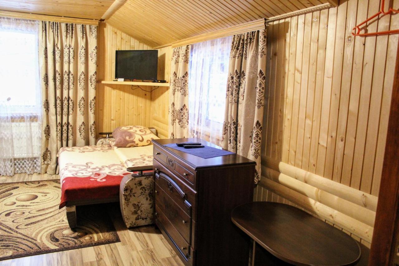 Садиба "У Валентини" Yablunytsya Extérieur photo