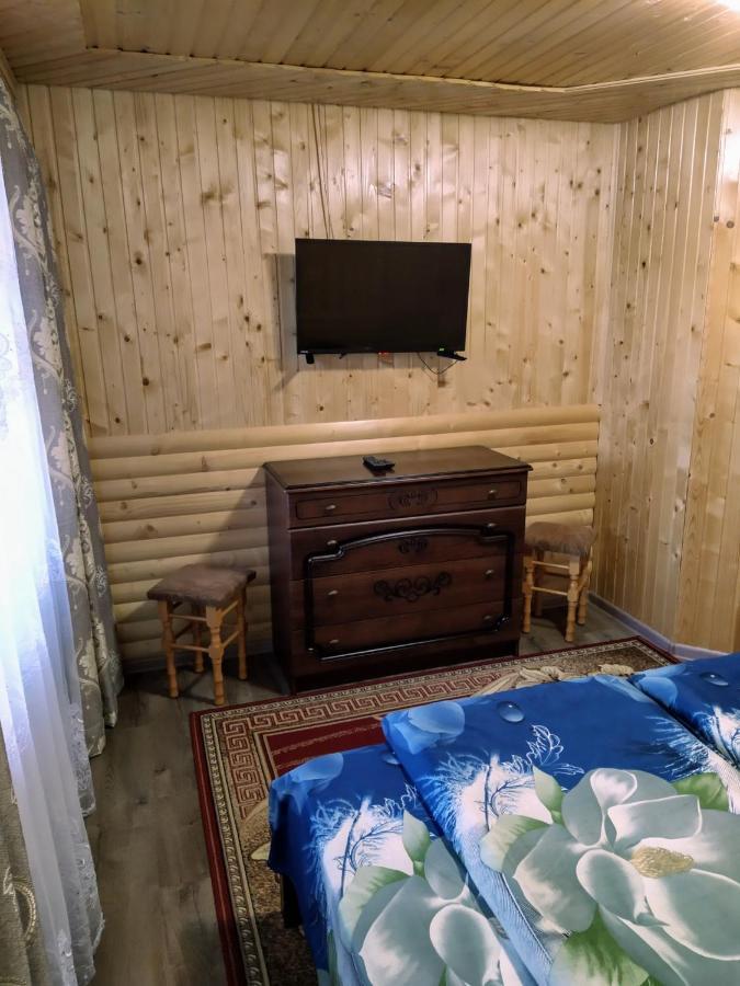 Садиба "У Валентини" Yablunytsya Extérieur photo