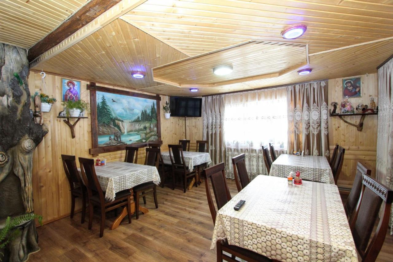 Садиба "У Валентини" Yablunytsya Extérieur photo